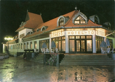 1989 Hotel Tó
