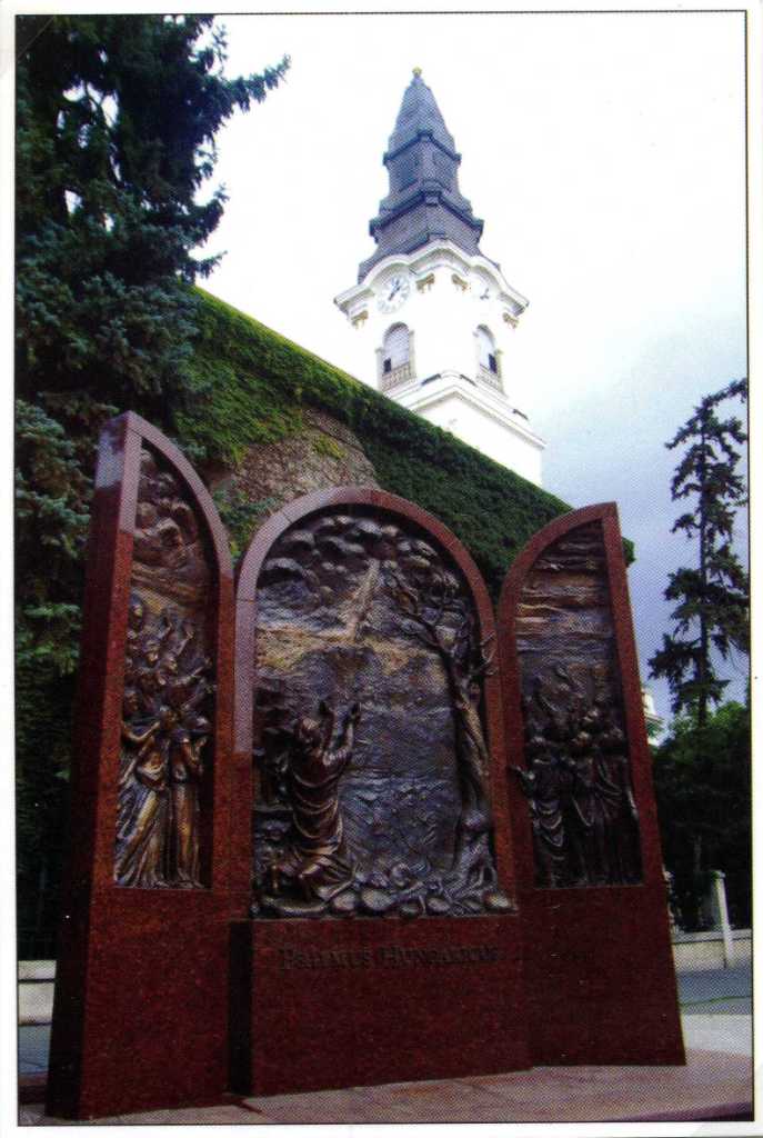 A Psalmus Hungaricus emlékmű Kecskeméten. Szemök Zsuzsa szobrászművész alkotása, 2007