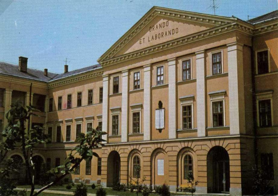 Debrecen, Református Kollégium, mely alapításának 400. évfordulóját - 1939. májusában - a Psalmussal ünnepli.